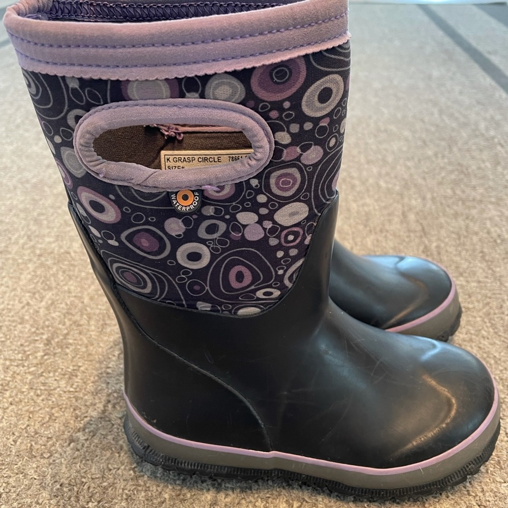 Girls Bogs Size 11
